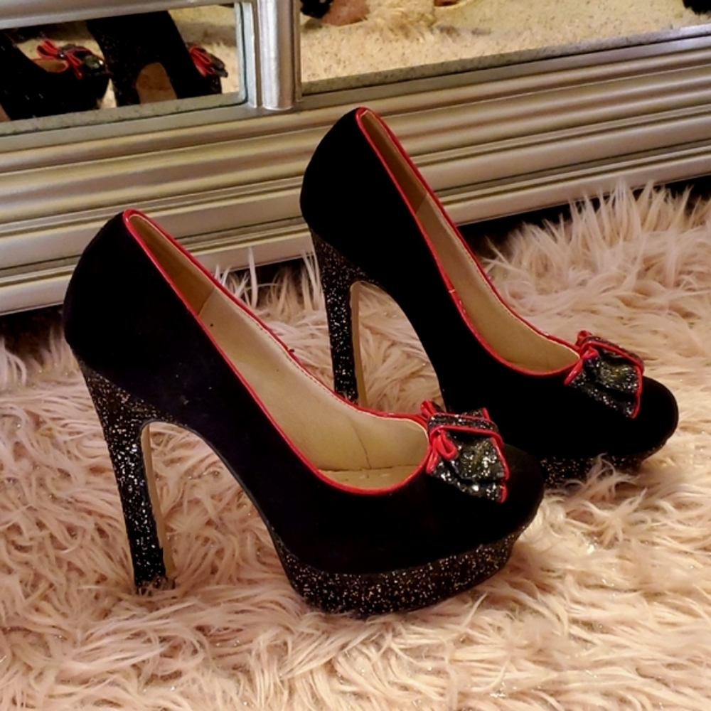 Retro Pin up style black & red high heel pumps with bow and  glitter 8.5